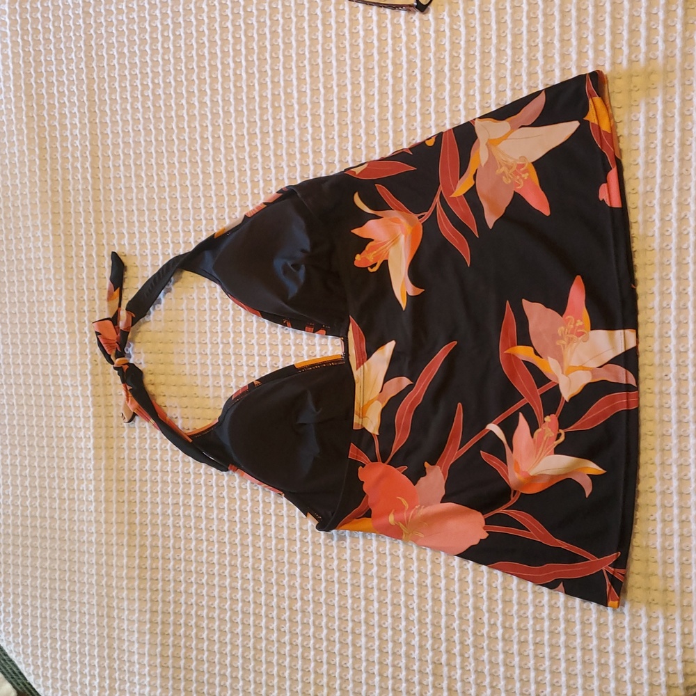 Tankini Top - Picture 4 of 7
